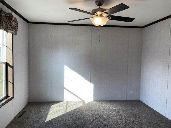 2021 Champion NWS-F-25206  Home