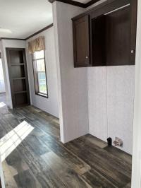 2021 Champion NWS-F-25206  Home