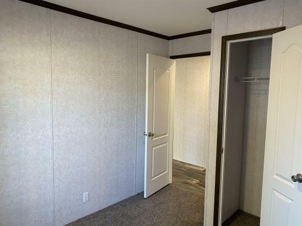 2021 Champion NWS-F-25206  Home