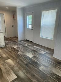 2022 Redman Homes 124 NWS-F-25206  Home