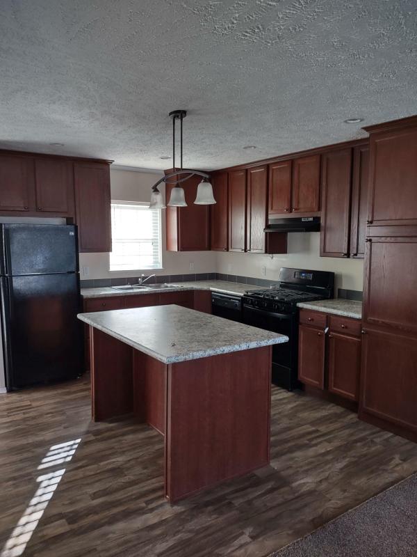 Photo 1 of 2 of home located at 5133 Yellow Wood Dr. Navarre, OH 44662