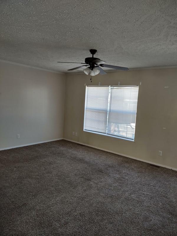 2018 MANSION ELITE SECTIONAL  Home