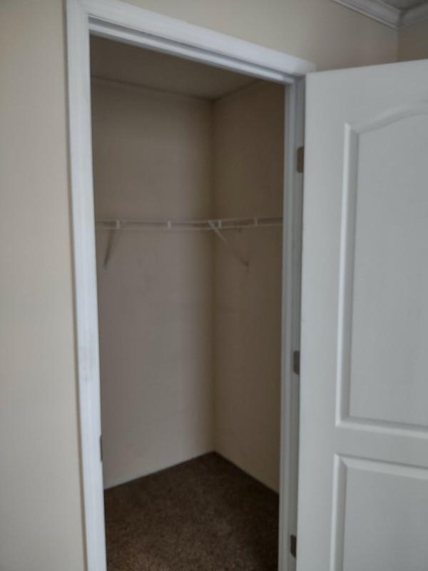 2018 MANSION ELITE SECTIONAL  Home