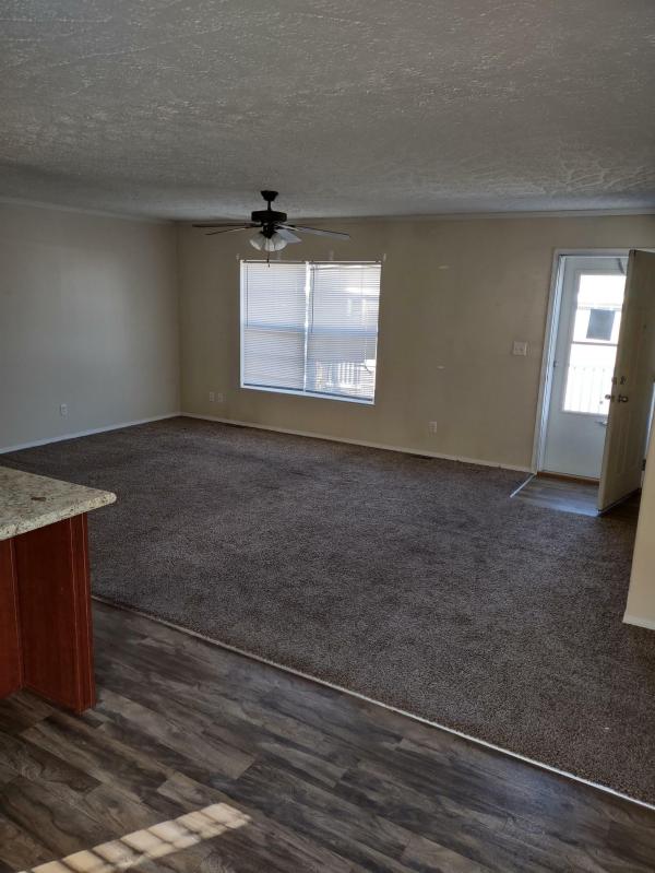 2018 MANSION ELITE SECTIONAL  Home