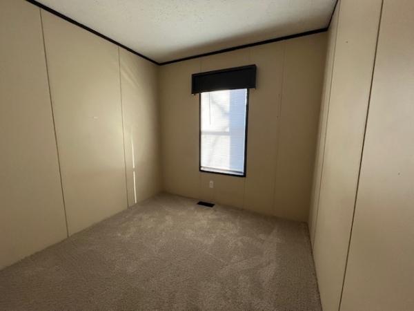 2019 FAIRMONT HOMES 430IN16663A  Home