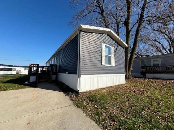 2019 FAIRMONT HOMES 430IN16663A  Home