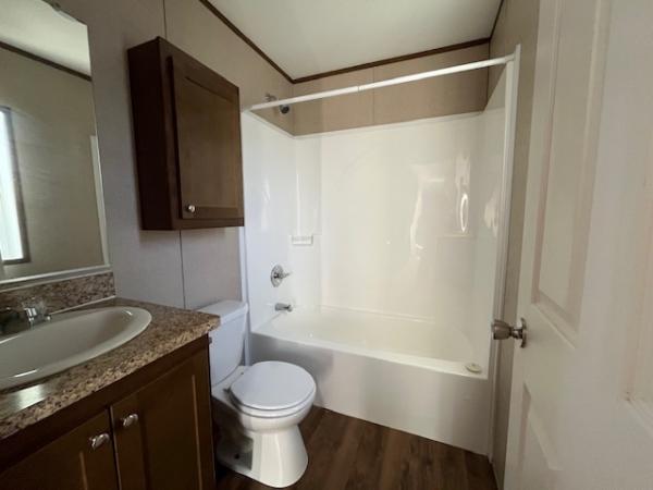 2017 HOMETTE B200B  Home