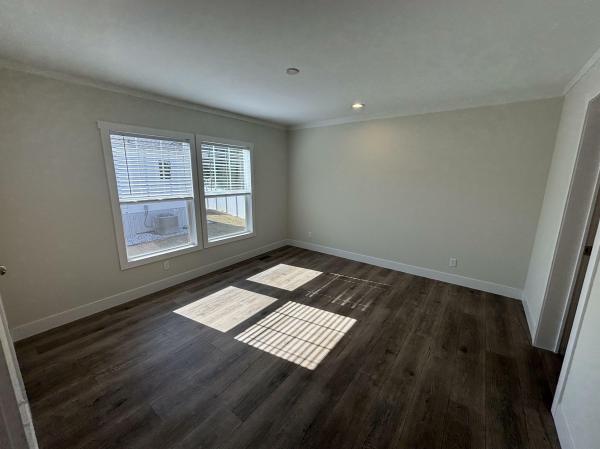 Photo 1 of 2 of home located at 1203 Moultrie Road, Lot 19 Albany, GA 31705