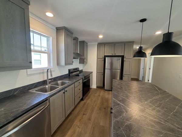 Photo 1 of 2 of home located at 1203 Moultrie Road, Lot 19 Albany, GA 31705