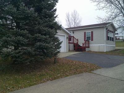 Photo 3 of 18 of home located at 305 Arizona Drive Theresa, WI 53091