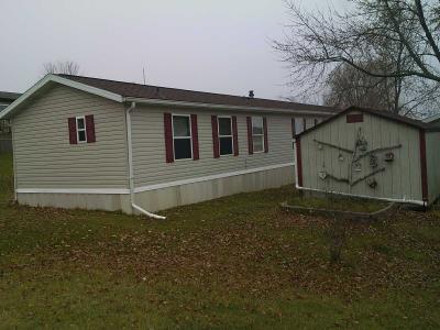 Photo 4 of 18 of home located at 305 Arizona Drive Theresa, WI 53091