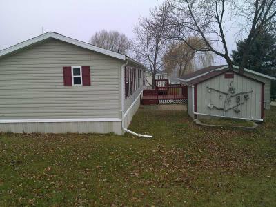 Photo 5 of 18 of home located at 305 Arizona Drive Theresa, WI 53091