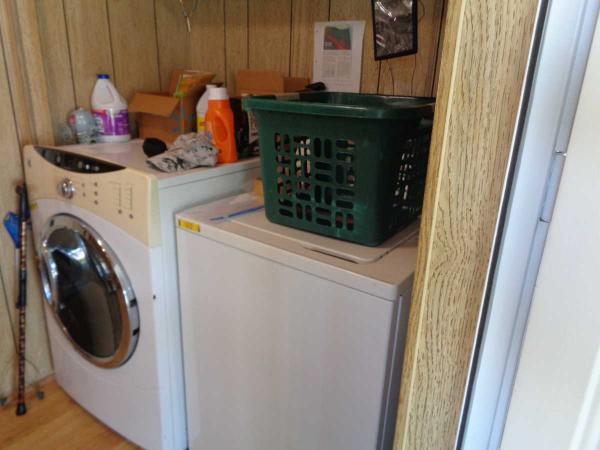 1972 BROAD Manufactured Home