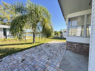 Photo 3 of 15 of home located at 949 SE Nature Coast Ln Lot #534 Crystal River, FL 34429