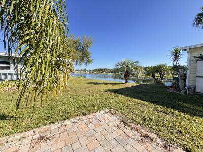 Photo 5 of 15 of home located at 949 SE Nature Coast Ln Lot #534 Crystal River, FL 34429