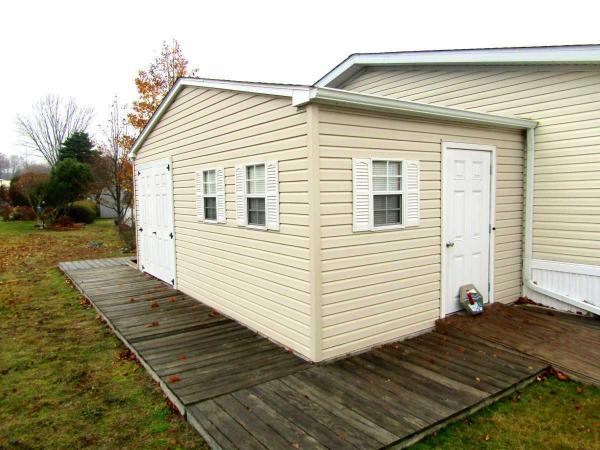 1997 Dutch Park Mobile Home