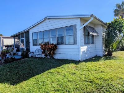 Photo 2 of 24 of home located at 374 Lamplighter Drive Melbourne, FL 32934