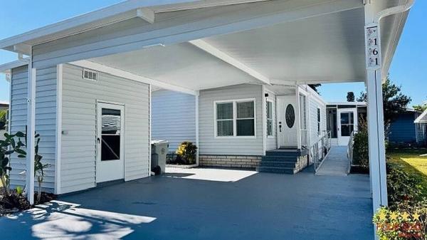 1989 FUQU Mobile Home For Sale