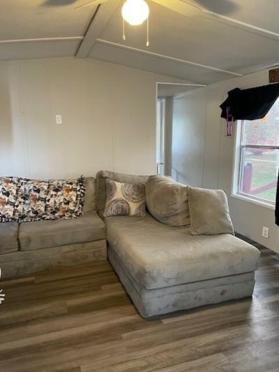 Photo 2 of 8 of home located at 27428 Bordeau Dr Romulus, MI 48174