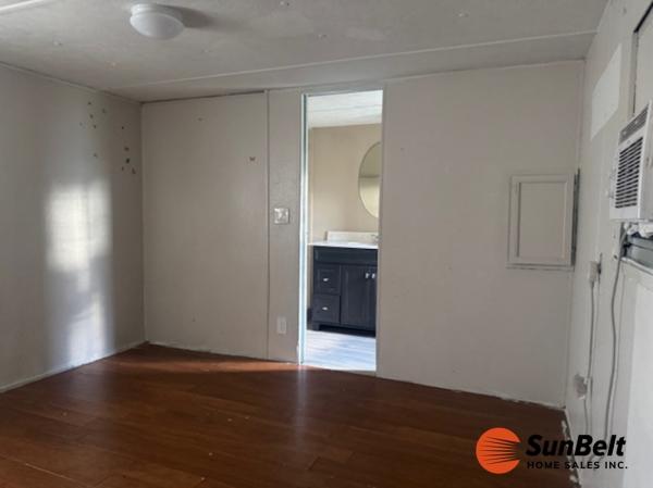 1974 MARI Mobile Home