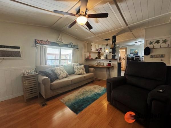 1973 Bayp Mobile Home