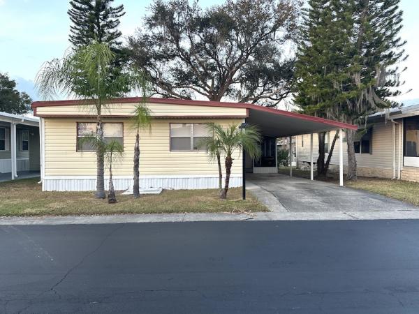 Photo 1 of 2 of home located at 114 Moller Way Lakeland, FL 33813