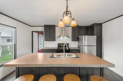 Photo 4 of 16 of home located at 156 Oak Run College Station, TX 77845