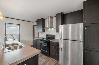 Photo 3 of 16 of home located at 156 Oak Run College Station, TX 77845