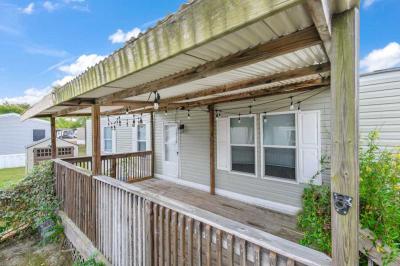 Photo 2 of 16 of home located at 156 Oak Run College Station, TX 77845