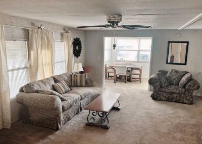 Photo 4 of 17 of home located at 601 Starkey Rd Largo, FL 33771