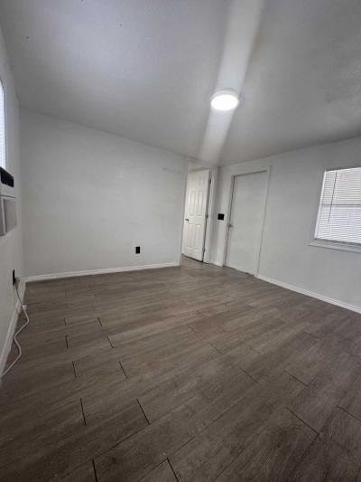 Photo 3 of 8 of home located at 1038 Parry Ln Orlando, FL 32833