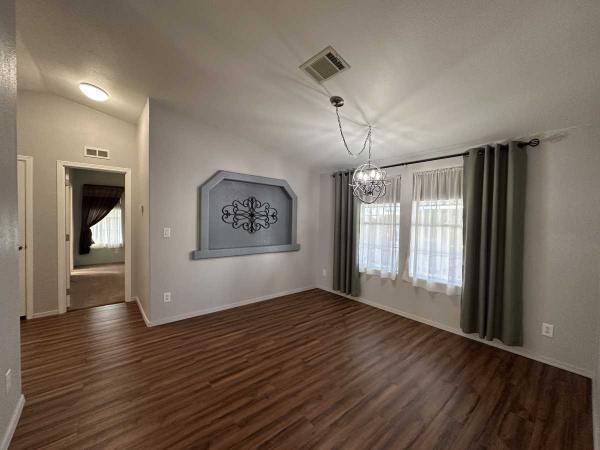 2005 Cavco Manufactured Home