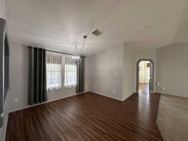 2005 Cavco Manufactured Home