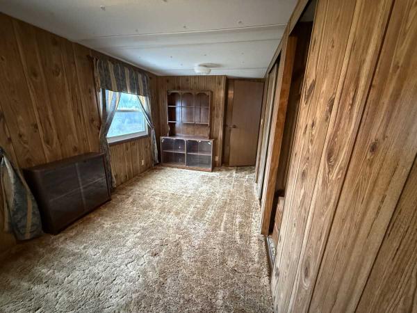 1982 Marshfield Mobile Home