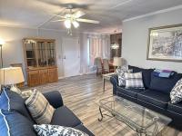 1977 WINSTON MANOR Manufactured Home