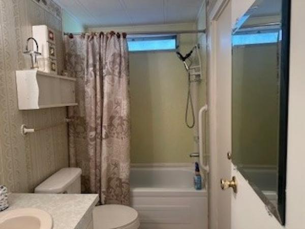 1977 Sunc Manufactured Home