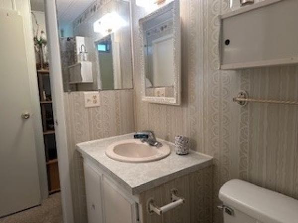 1977 Sunc Manufactured Home