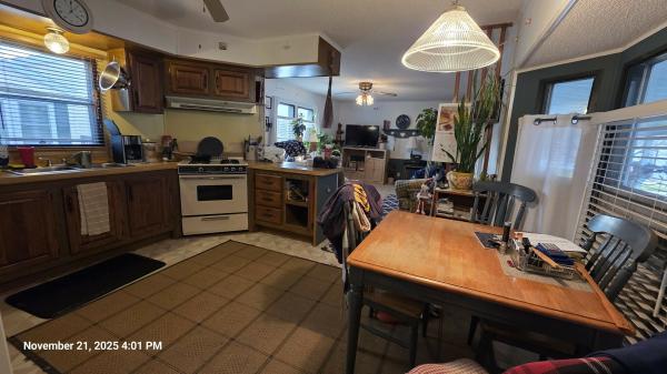 1988 NA NA Mobile Home