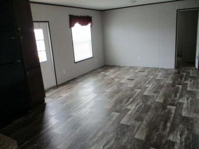 Photo 4 of 9 of home located at 162 Segovia San Marcos, TX 78666