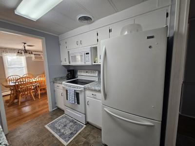 Photo 5 of 20 of home located at 76 Fairfield Drive Concord, NH 03301