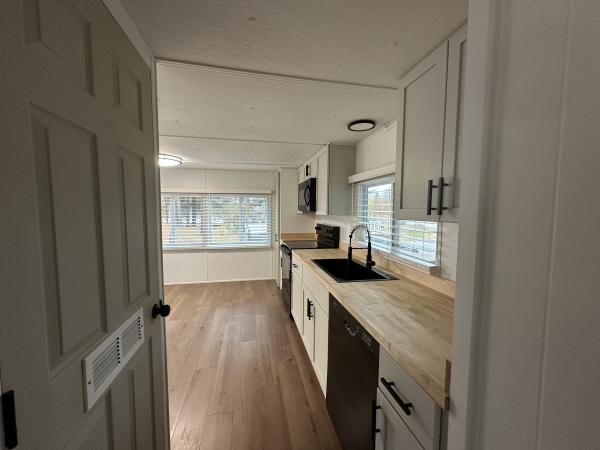 1972 Newport Newport Mobile Home