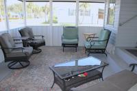 1983 TWIN 13705 Mobile Home