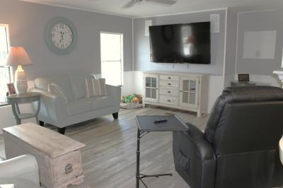 Photo 5 of 19 of home located at 2552 NE Turner Ave #0057 Arcadia, FL 34266