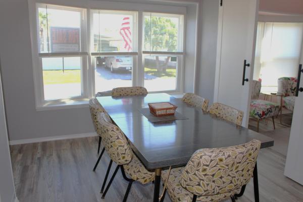 1983 TWIN 13705 Mobile Home