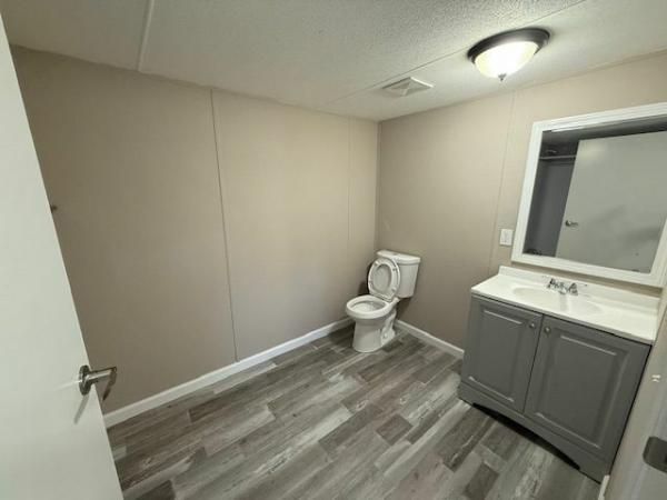 2006 Fleetwood Anniversary Mobile Home