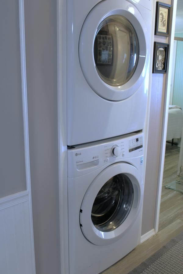 1983 TWIN 13705 Mobile Home