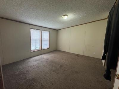 Photo 2 of 8 of home located at 28894 Cherrywood Flat Rock, MI 48134