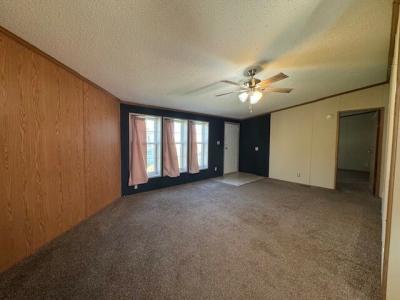 Photo 5 of 8 of home located at 28894 Cherrywood Flat Rock, MI 48134