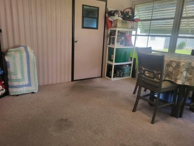 Photo 4 of 20 of home located at 263 Dixie Drive Haines City, FL 33844