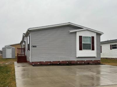 Photo 2 of 13 of home located at 6266 Princess Blvd Fenton, MI 48430